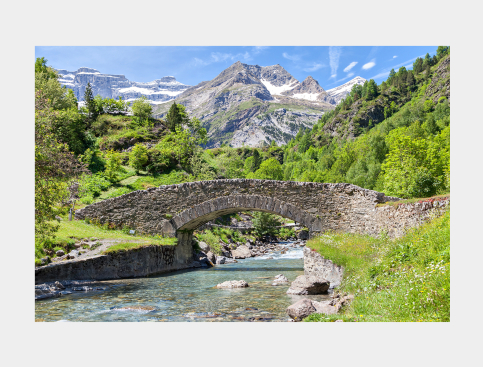 Tableau : Rivière...