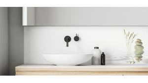 Crédence salle de bain : Galets zen fond blanc