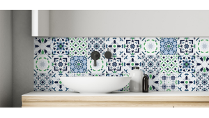 Crédence salle de bain carreaux ciments et arabesque