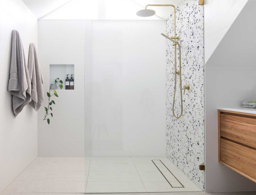 Panneau de douche : Terrazo bleu