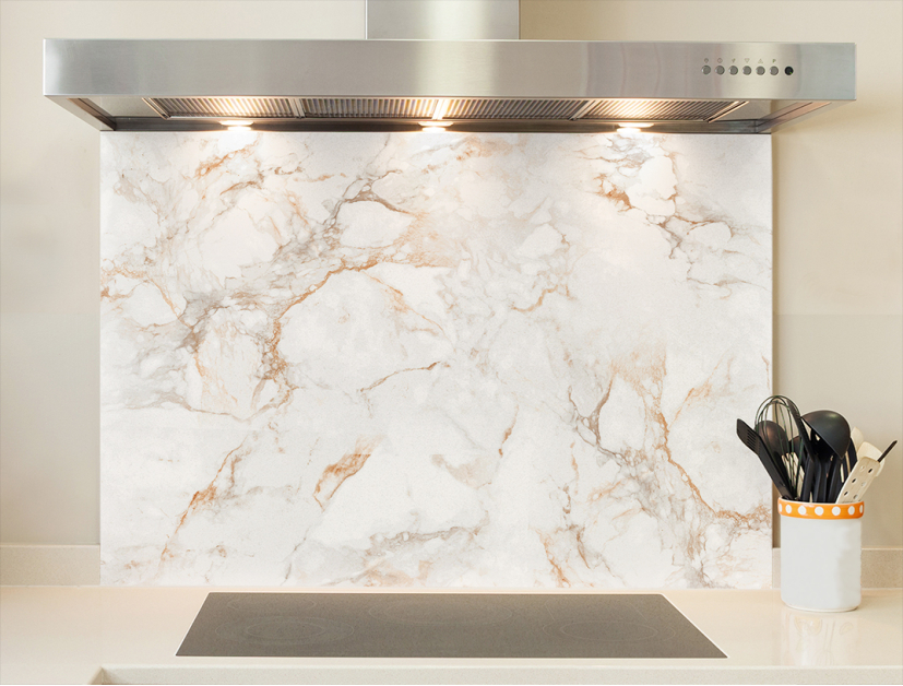 Fond de hotte : Marbre blanc ocre